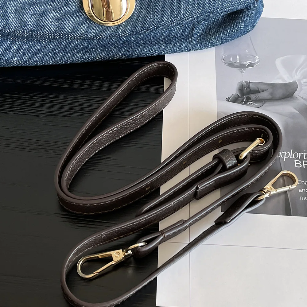 2023 New Retro Color Contrast Fashion Handheld Crossbody Bag Cowboy Lock Bag Niche Shoulder Bag