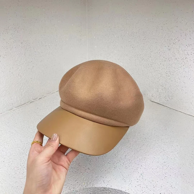 

New Japan Fashion Winter Classic 100% Wool Felt PU Leather Brim Street Octagonal Hat Men Women Visors Luxury Cap Equestrian Hat