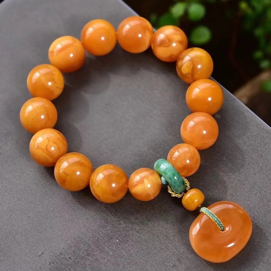 

New high-end Russian chicken oil yellow flower wax design bracelet full of honey wax jade safety clasp bracelet