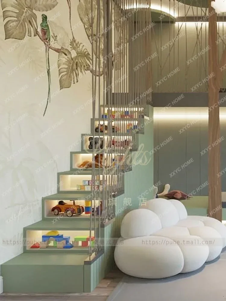 Рисунок 4 - Детская кроватка с изображением домика на дереве