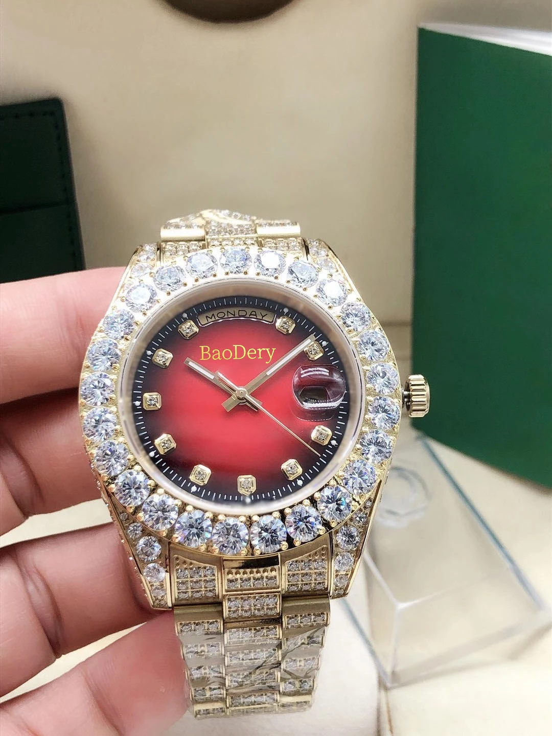 High-Quality Men's Watch with 43mm Diamond Case  Multicolor Dial - A Vibrant Accessory for the Modern Gentleman subtly refined clearly precise this 43mm men s watch with white dial steel band and golden trim