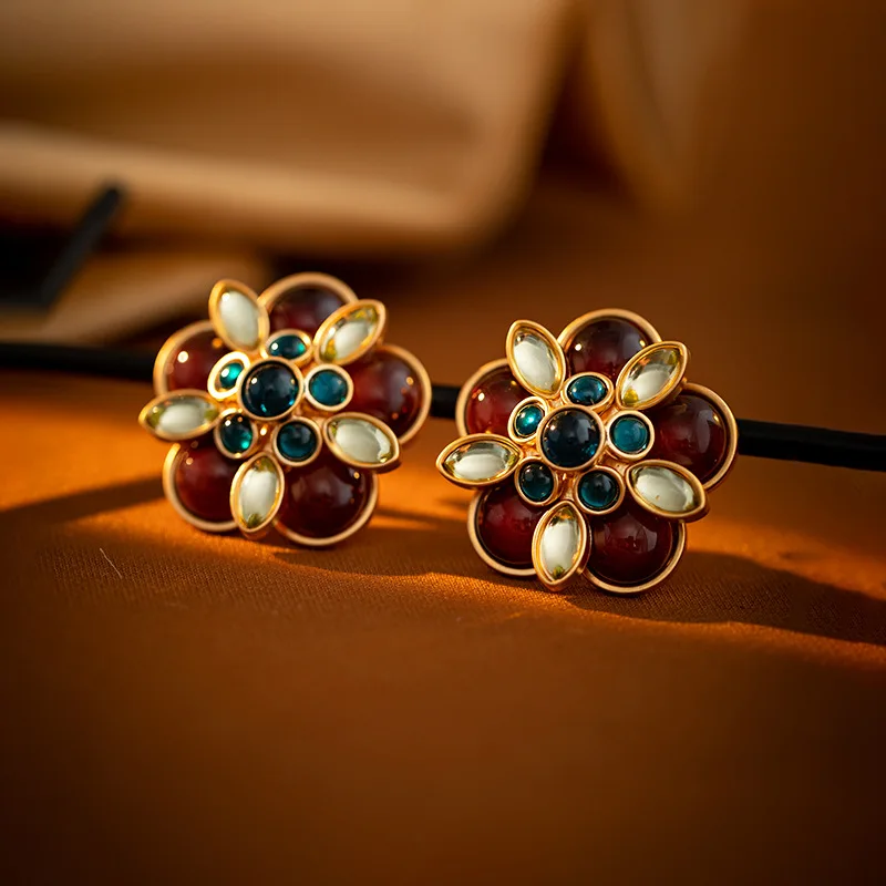 

Vintage Flower Stud Earrings Exaggerated Statement Jewelry for Women