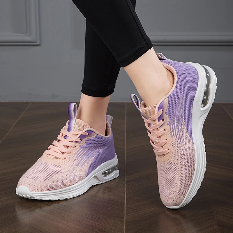 New mesh running shoes with shock absorption, ultra light and breathable casual sports shoes