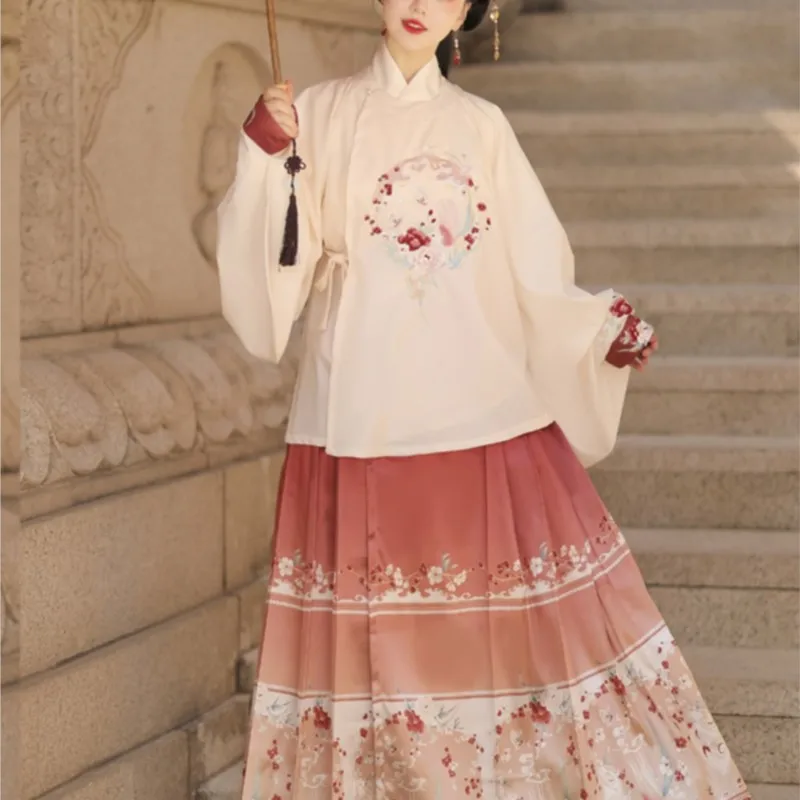 

Autumn Winter Style Ming Hanfu Horse Face Skirt Embroidered Round Neck Pipa Sleeve Red Shirt Printed Mamian Dress Costume