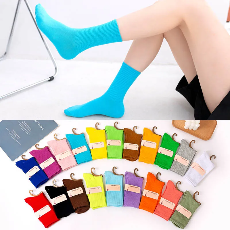 

Harajuku Breathable Sport Socks Women Solid Color Girls Student Comfortable Skateboard Sock Christmas Gifts Cotton White Socks