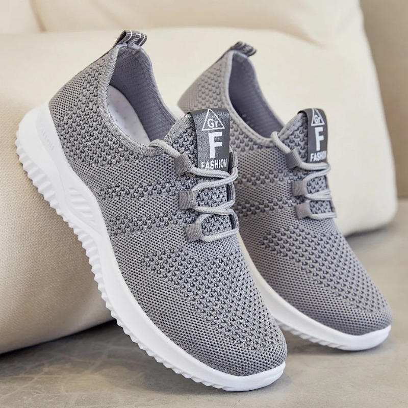 Women's shoes 2025 mesh breathable comfortable sports shoes soft sole lightweight fashion casual shoes
