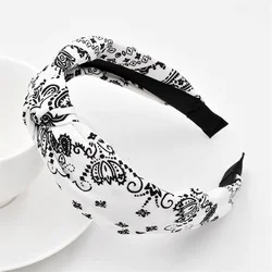 Elegant Bow Knot Headband for Women - Cashew Print Cloth Head Hoop for Everyday Wear (1)