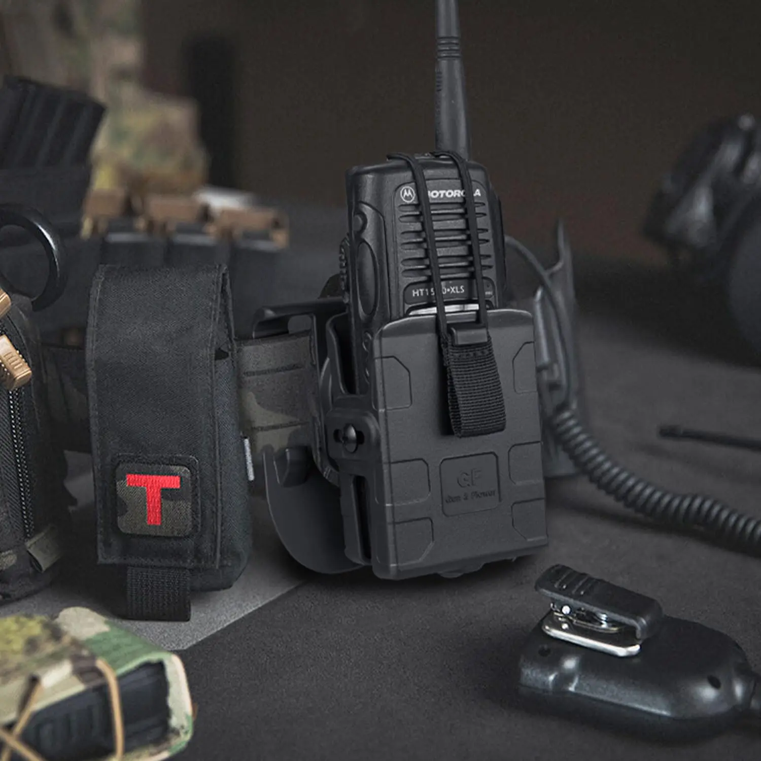 Radio Holster Two-Way Walkie Talkies Radio Pouch Motorola Kenwood HYTERA Law Accessories Adjustable 1 Pack