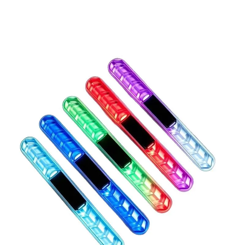 태양광 자동차 도어 충돌 방지 경고등 다채로운 LED 점멸 안전 오토바이 장식 조명 스트립 야간 주행 표시등