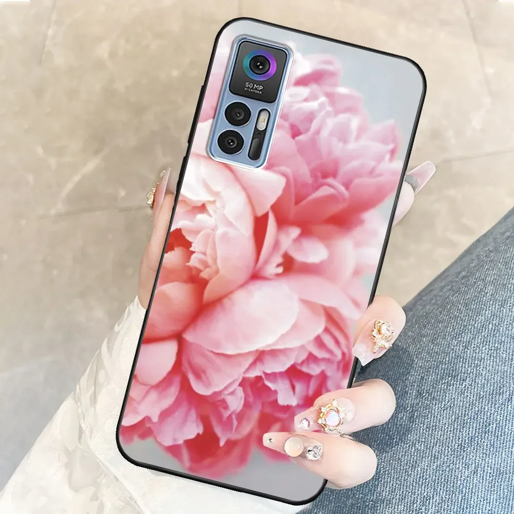 Chic TPU Soft Silicone Cartoon Phone Case - Cute & Fashionable Cover