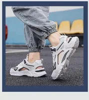 Sandales d'été pour hommes, chaussures de plage de sport respirantes, diapositives décontractées d'extérieur pour adolescents, chaussures légères à la mode, nouveau Design 4