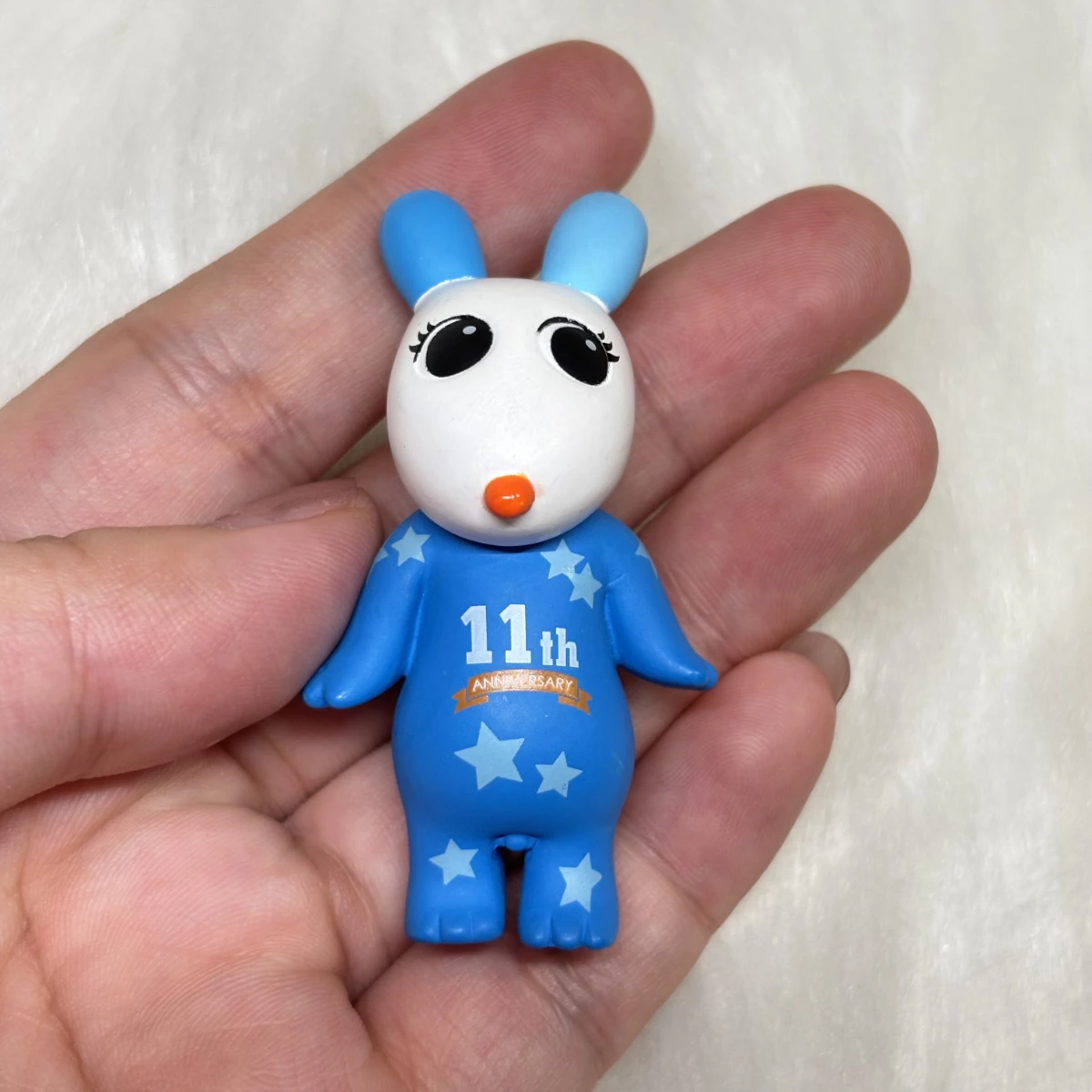 Sonny angel 11th Anniversary Series No Box No Bag Sitting