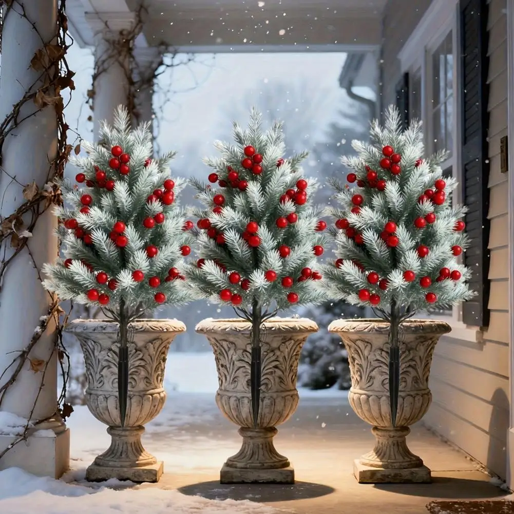 45cm Christmas Tree Wind-Resistant Stability Strong Structure Pine Needle Xmas Tree With Berry Details Realistic Garden Decor