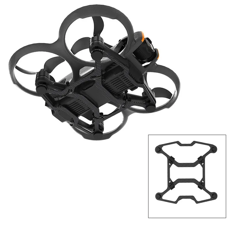 Drone DJI Avata 2 posé au sol avec la plaque anti-collision en fibre de carbone, support d'atterrissage intégré.