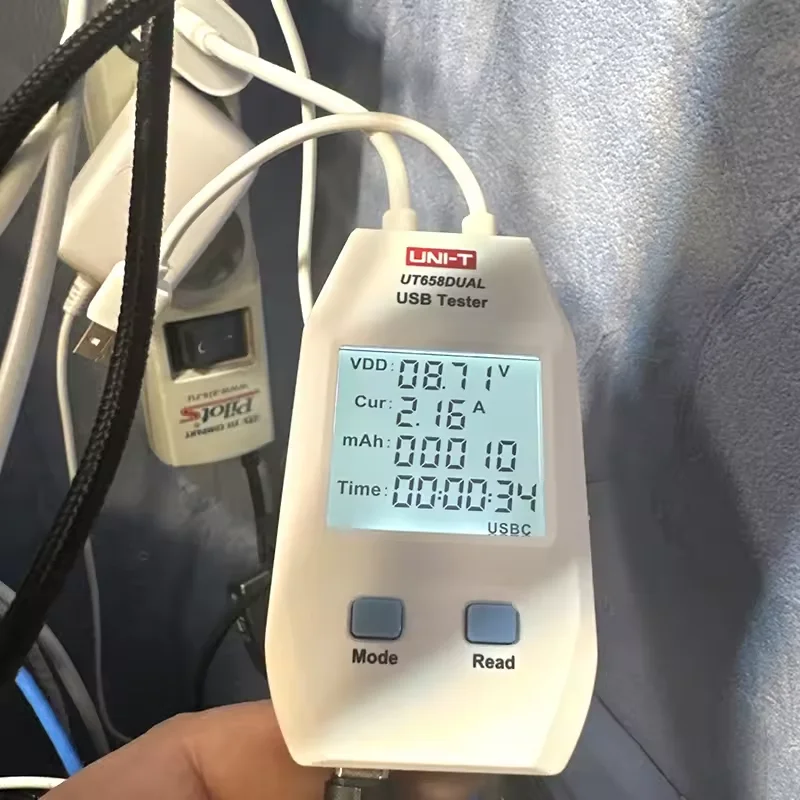 Tester USB UNI-T UT658: Misuratore Digitale Di Voltaggio, Amperaggio, Capacità E Potenza Con Display LCD