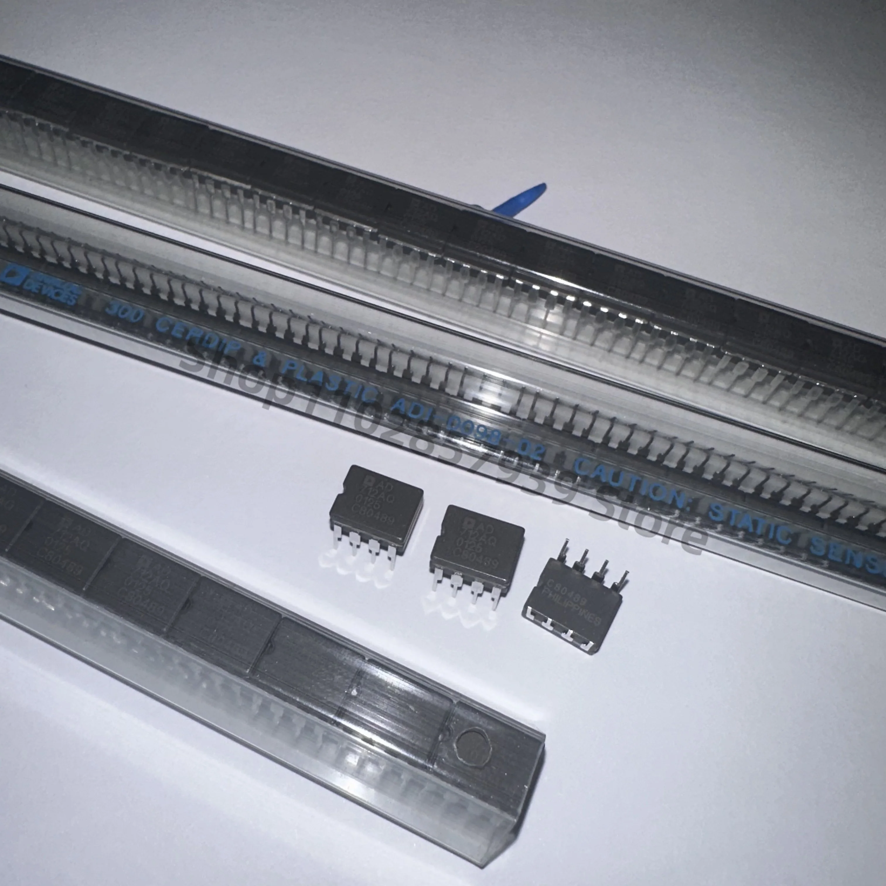 

AD712AQ STOCK NEW CDIP8 2 шт-50 шт/Лот