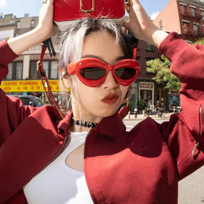 

Kenbo 2023 New Arrival Six Colors Women and Men Lips Shape Sunglasses Fashion Trendy Ladies Sexy Mouth Wholesale Sun Glasses