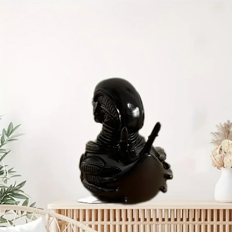 Creative Personality Evil Strange Duck Halloween Decorative Props Desktop & Car Dashboard resin ornaments Arts and Crafts Gifts