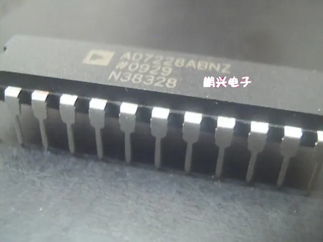 

Free shipping AD7228LN AD7228KN AD7228ABNZ AD7228UQ AD7228ABQ 10PCS