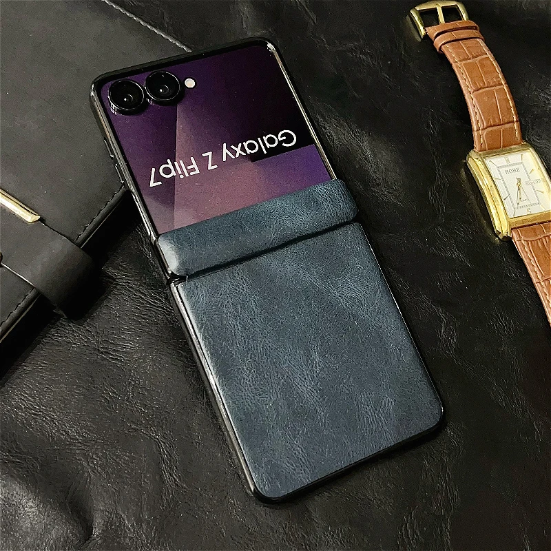 Luxury Hinged Leather Phone Case with Fashion Integrated Shaft Guard Back Cover