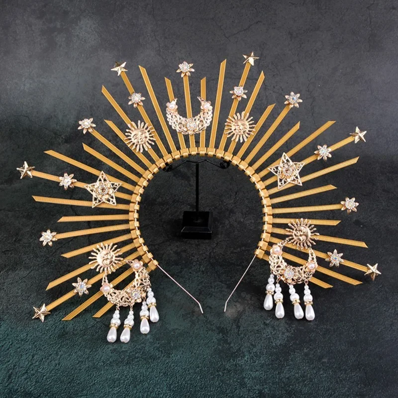 Couronne solaire grecque vue de face