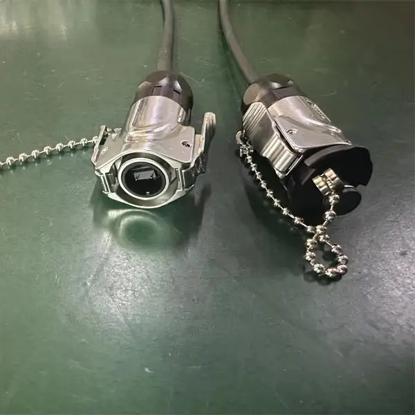 MPO APC 아머드 광섬유 패치 코드 24C TPU 싱글모드 타입 B 120m 150m 200m 드럼 포함 24코어 SM 방수 야외용 FTTH