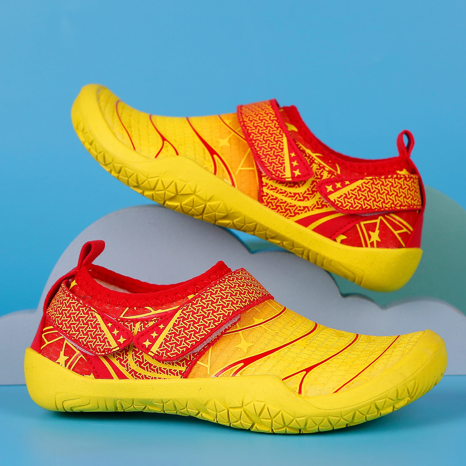 

Children's Parent-Child Vacation Barefoot Quick-Drying Aqua Shoes Beach Upstream Shoes Swimming Shoes Students Running Shoes