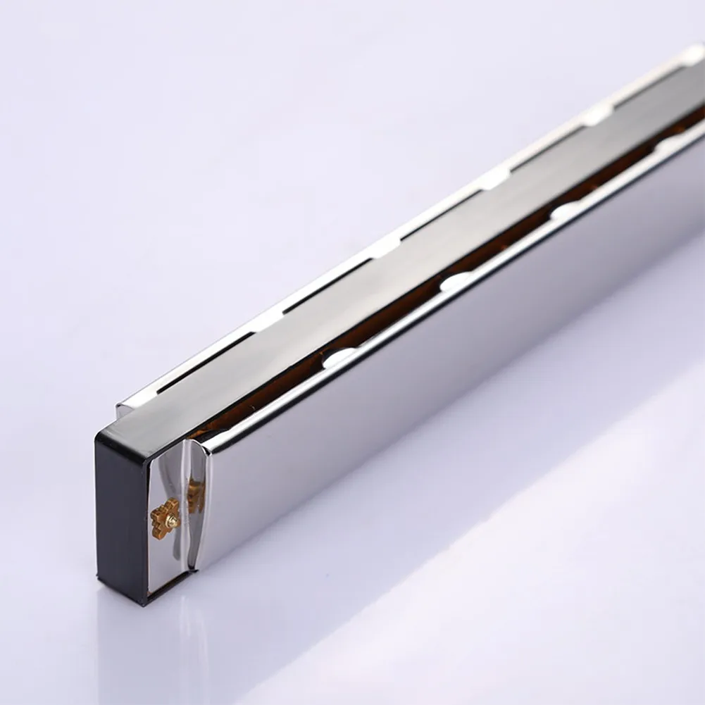 

Professional Metal 24 Holes Harmonica Key C Mouth Organ For Beginners Silver Musical Instruments 19.5*2.5*2.1cm