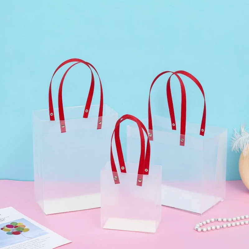 100 Teile/los PP plastiktüte Mit Rot griff PVC Transparent matt Geschenk Tasche Für Party Hochzeit Weihnachten Großhandel – Detail 2