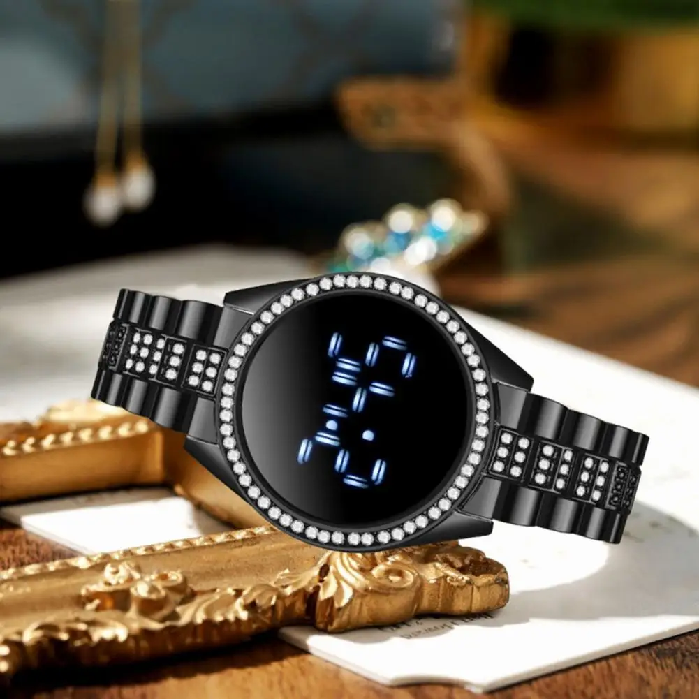 

Large Font Screen Watch Exquisite Women's Led Digital Watch Rhinestone Inlaid Adjustable Wrist Strap Large Screen Display