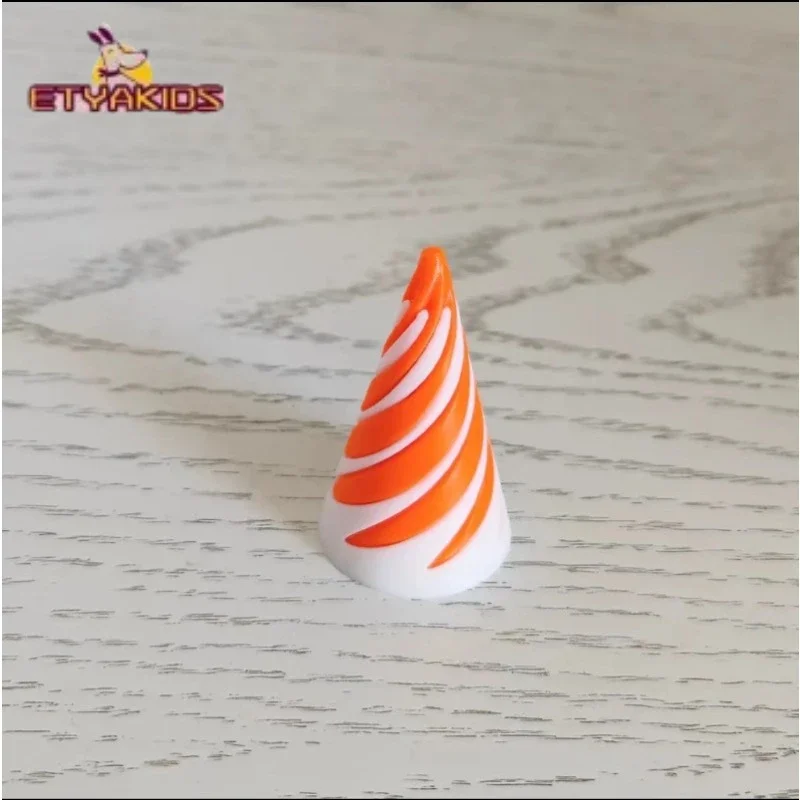2pc 3D Mini Spiral Cone Stress Relieving Toys Fingertip Decompression Tool Illusion Pyramid Cylinder Sculpture Creative Souptoy