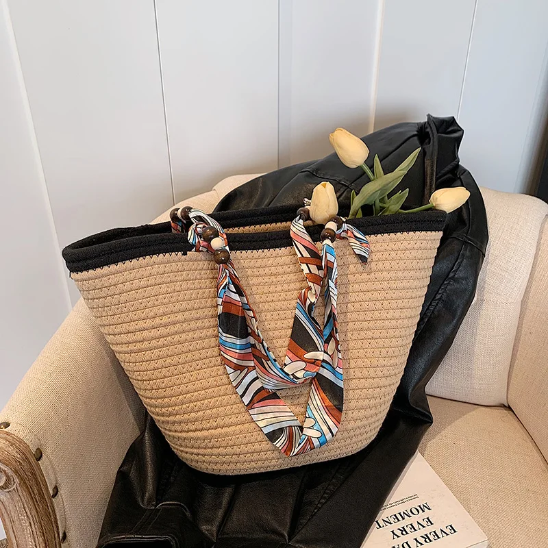 thumbnail image 1 of Bolso tejido pastoral para mujer, gran capacidad, primavera, verano, nuevo, para vacaciones, cesta de verduras, bolso de hombro, bolso de playa, venta al por mayor, 1 of 5