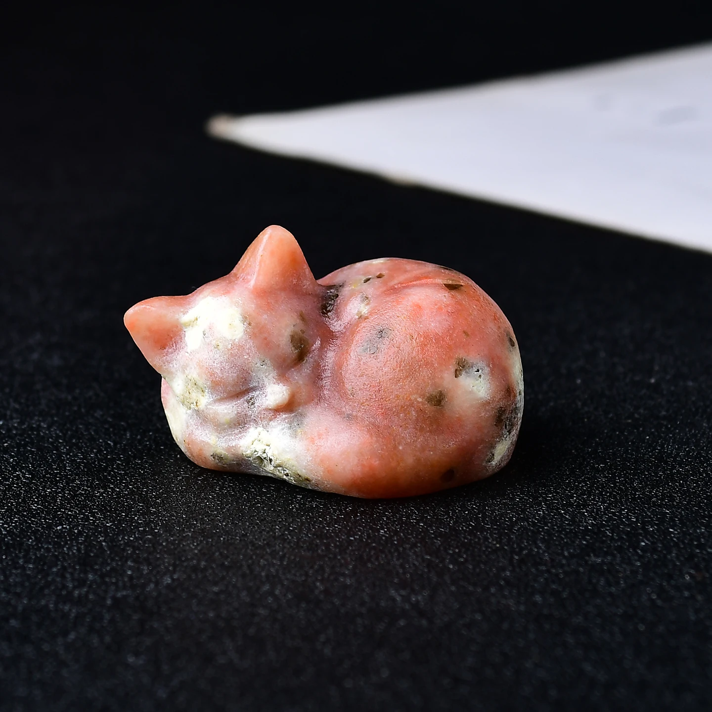 Natural crystal carved cat, a perfect choice for home decoration as a crystal gift ornament, a great option for healing crystals 11