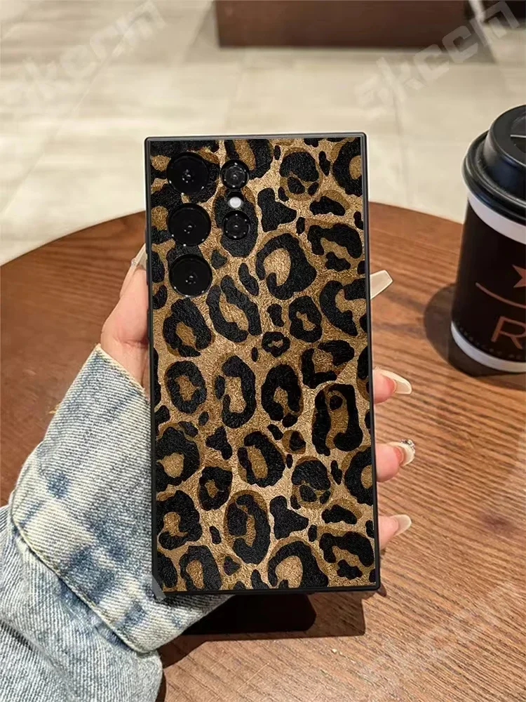Leopard Print Pattern Phone Case Cover