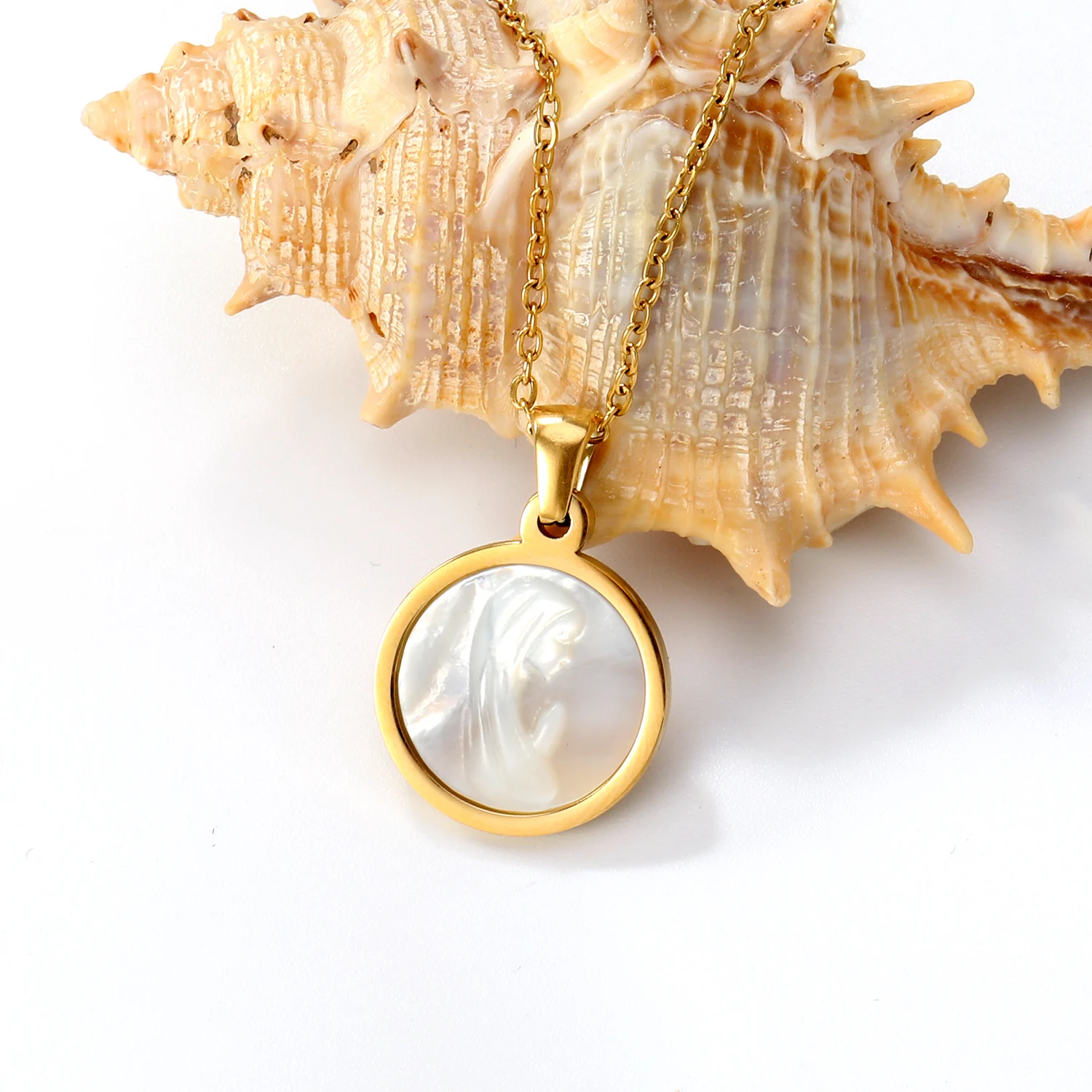 LUXUKISSKIDS Round Pattern Imitation Pearl Engrave Prayer Girls Pendant Necklace Religious Trendy Carve White Shell Choker Colar 3 LUXUKISSKIDS Round Pattern Imitation Pearl Engrave Prayer Girls Pendant Necklace Religious Trendy Carve White Shell Choker Colar - Image 3