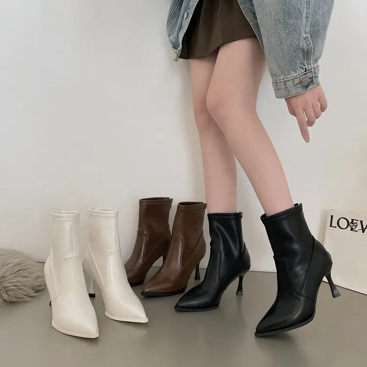 

White Ankle Boots Pointe Shoes Winter Footwear Boots-Women Zipper Luxury Designer Low Pointy 2023 Ladies Rubber Leather Rock Aut