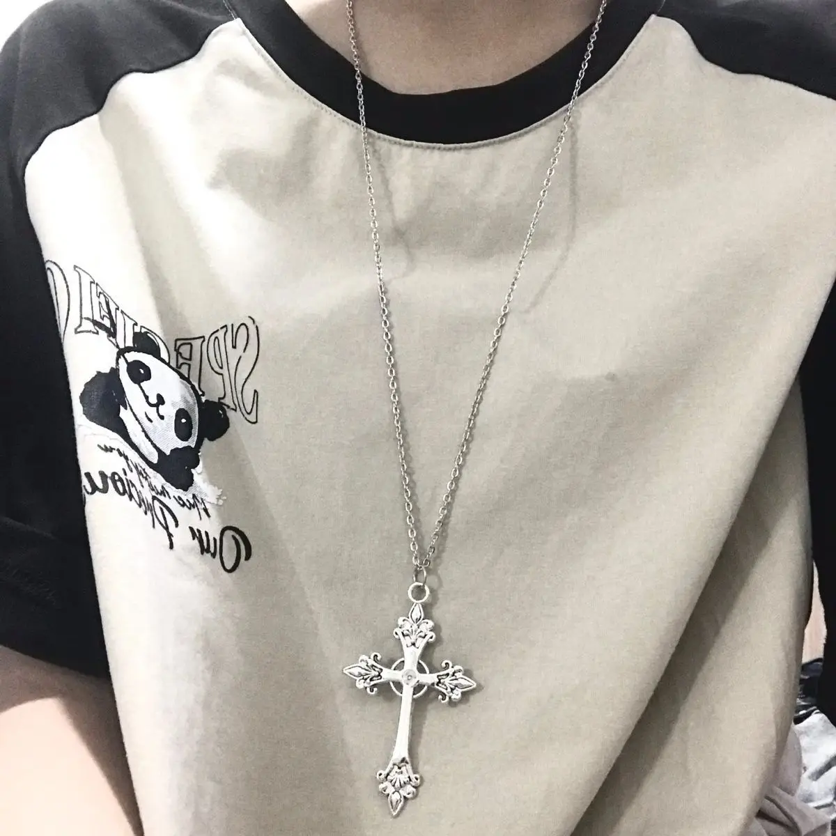 Vintage Y2k Gothic Style Rose Cross Pendant Necklace Hip Hop Unisex Necklaces Cool Versatile Simple Fashion Jewelry Accessories