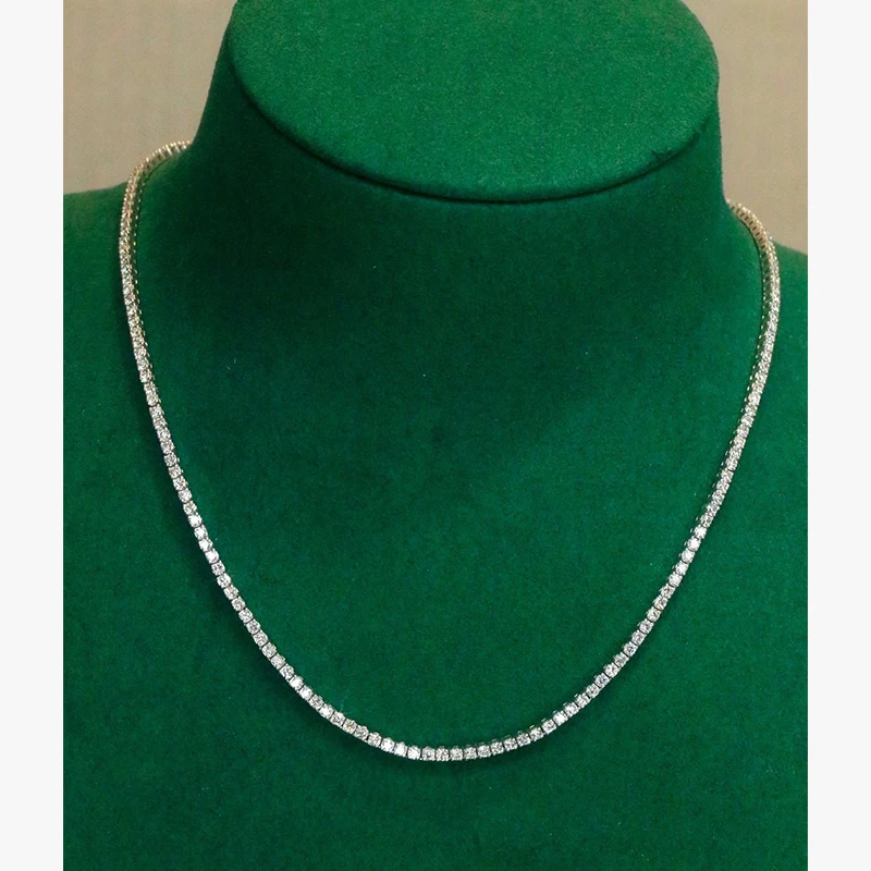 Рисунок 3 - Роскошное классическое женское