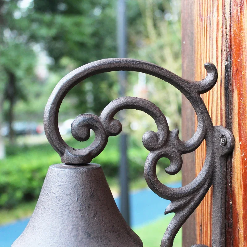 Cast Iron Doorbell Hand Crank Bell for Garden Wall Decoration