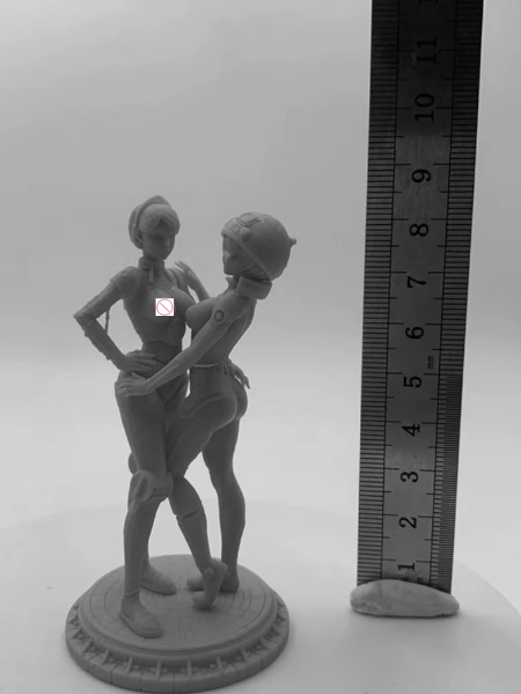 1/24 Scale 90mm Full Height Resin  GK Model Kit Sexy Beauty Movie Character C3PO and R2D2 Niang Version Unassembled Uncolored 4