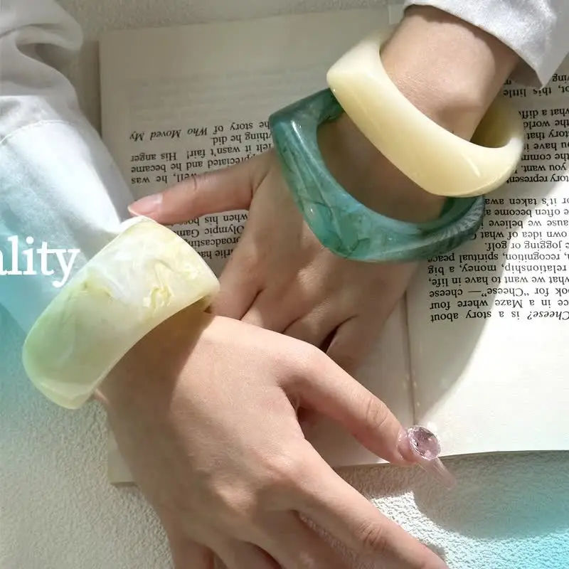 Yuyu Европейский и американский весенне-летний новый модный браслет из смолы