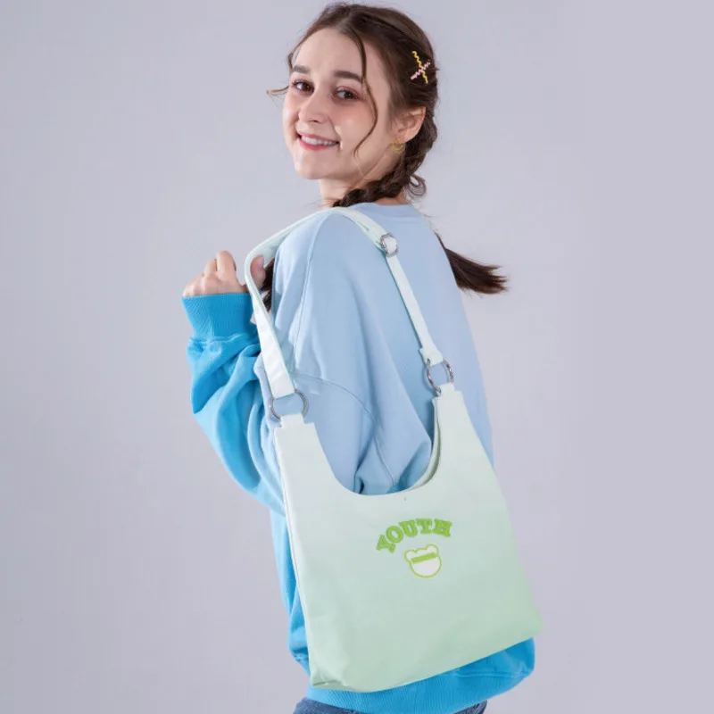 Exquisite Women's Crossbody Bag Trendy Atmosphere Gradient Color Fairy Bag Multi-color High-quality Beautiful Student Canvas Bag