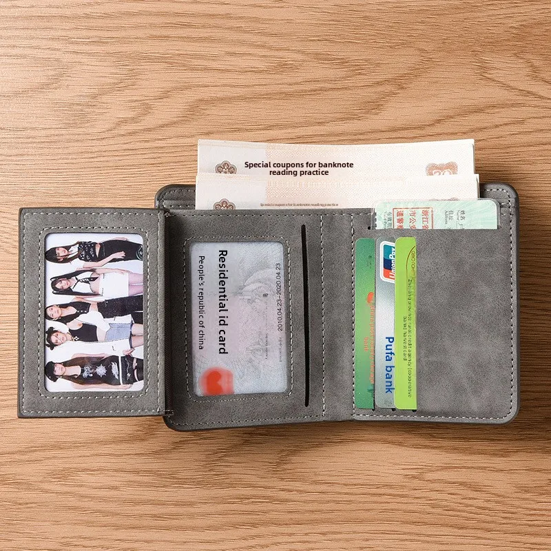 New trendy men's wallet, short matte leather wallet, multi slot wallet, retro three fold vertical wallet