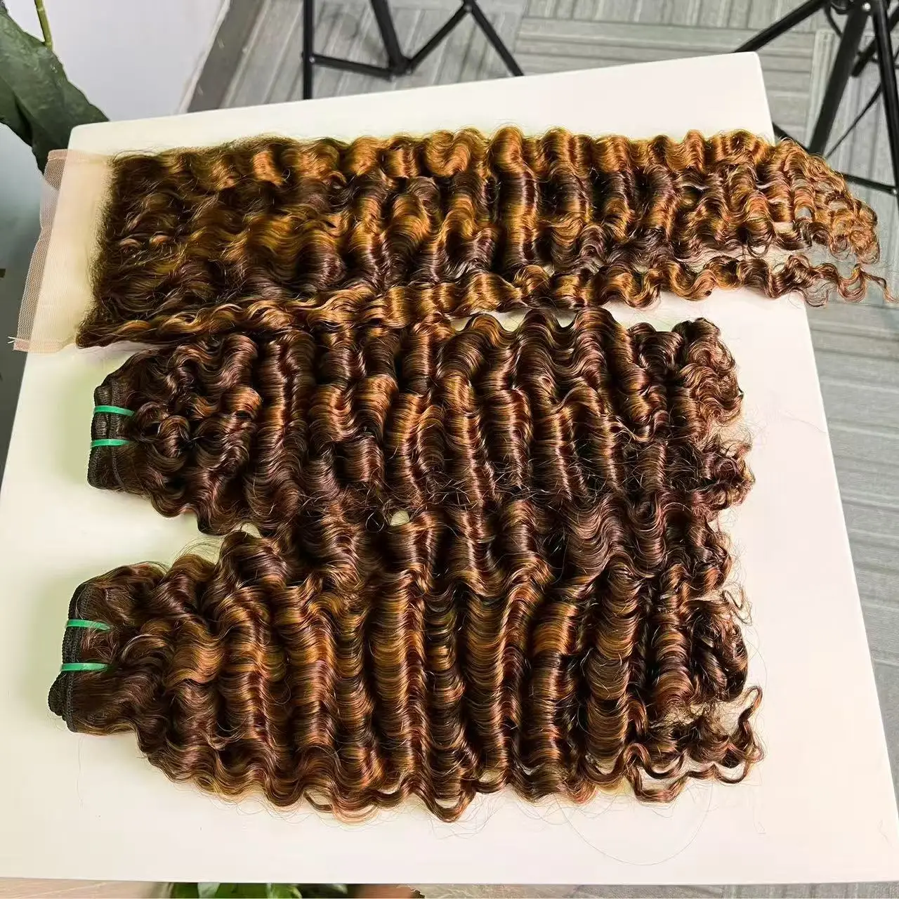 16A Hair Double Drawn Burmese Curly Hair Bundles Hair Extensions with 5x5 Lace Closure 100% Human Hair Bundles