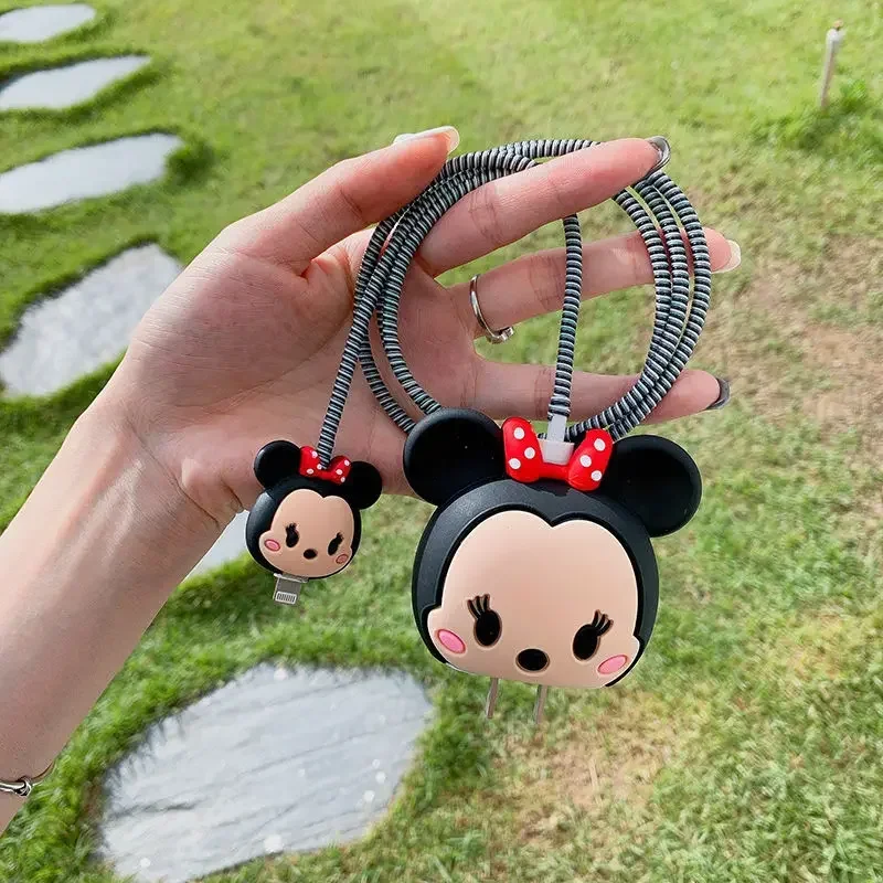 ตัวเลือกสินค้า เคสกันสายชาร์จลายการ์ตูน 3 มิติ สำหรับ iPhone 15/14 พร้อมที่เก็บสาย