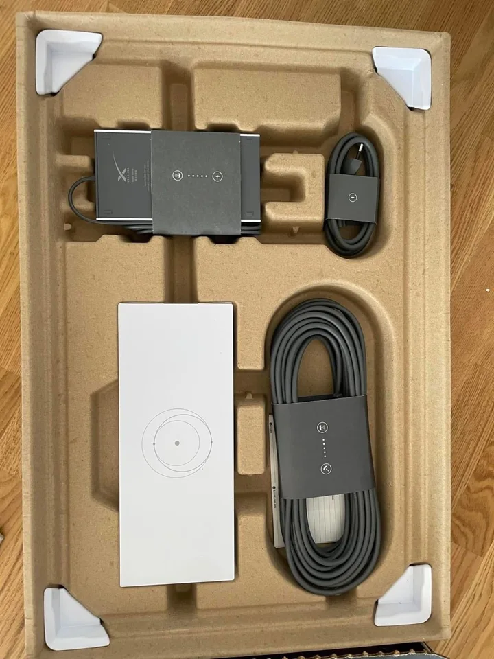 STARLINK 第三世代 標準フラットアンテナ Wi-Fiルーターセット STARLINK 第三世代 標準フラットアンテナ Wi-Fiルーターセット