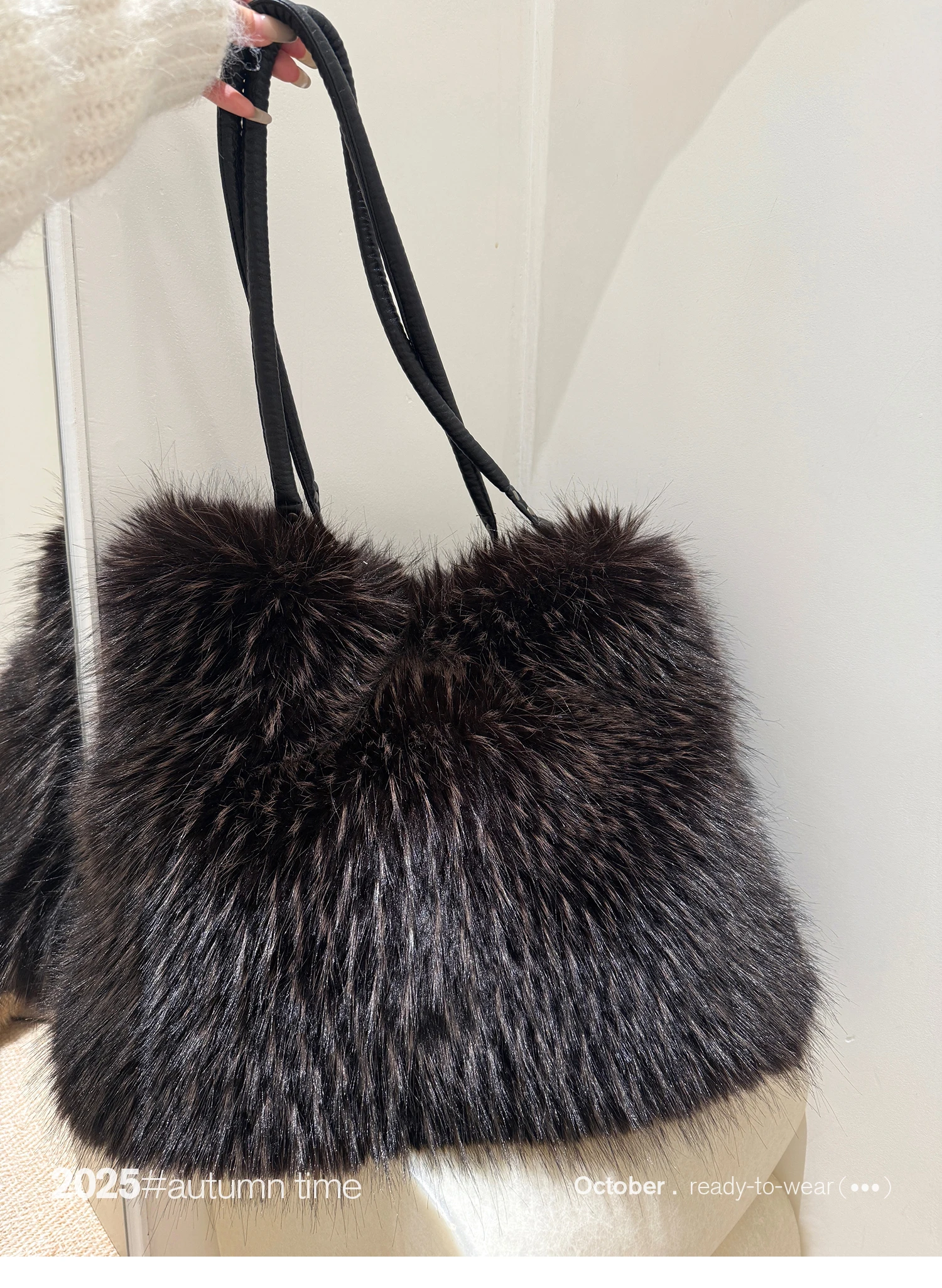 Designer Faux Fur Tote Bag for Women Luxury Handbags Autumn Winter Plush Shoulder Crossbody Bags Brand Shopper Purses New