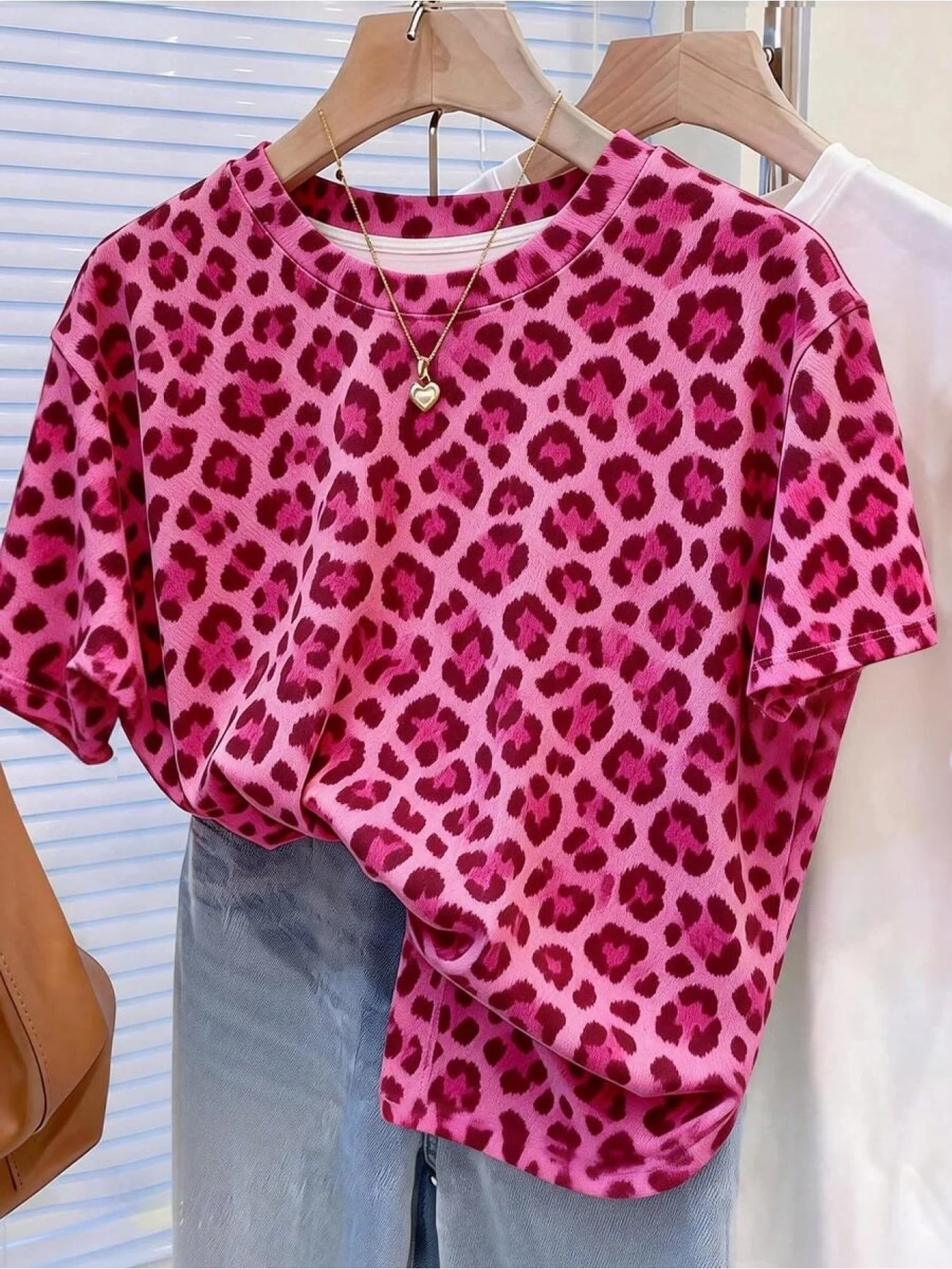 Leopard Print Women T Shirt Casual Short Sleeve O-neck Animal Print Summer Oversized Streetwear Tops 6