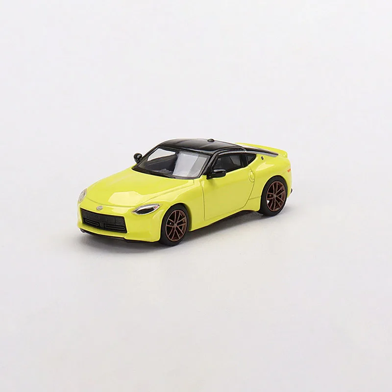 

Модель автомобиля из сплава MINI GT 1:64 Scale Nissan Z Proto