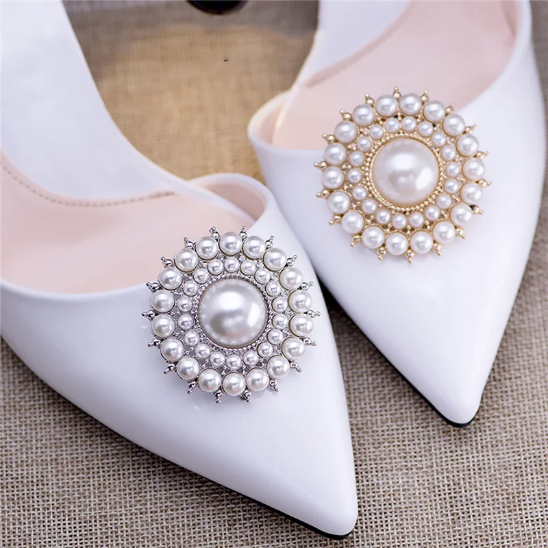

2 Pcs Pearl Shoe Clips Removable Shoe Buckle Classic Shoe Decor Round Metal Shoe Flower Shoes Bag Accessories for Ladies Girls